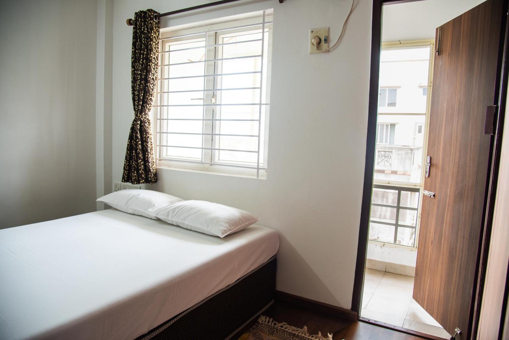 Mama Rose Homestay In Madipakkam Chennai Exteriör bild